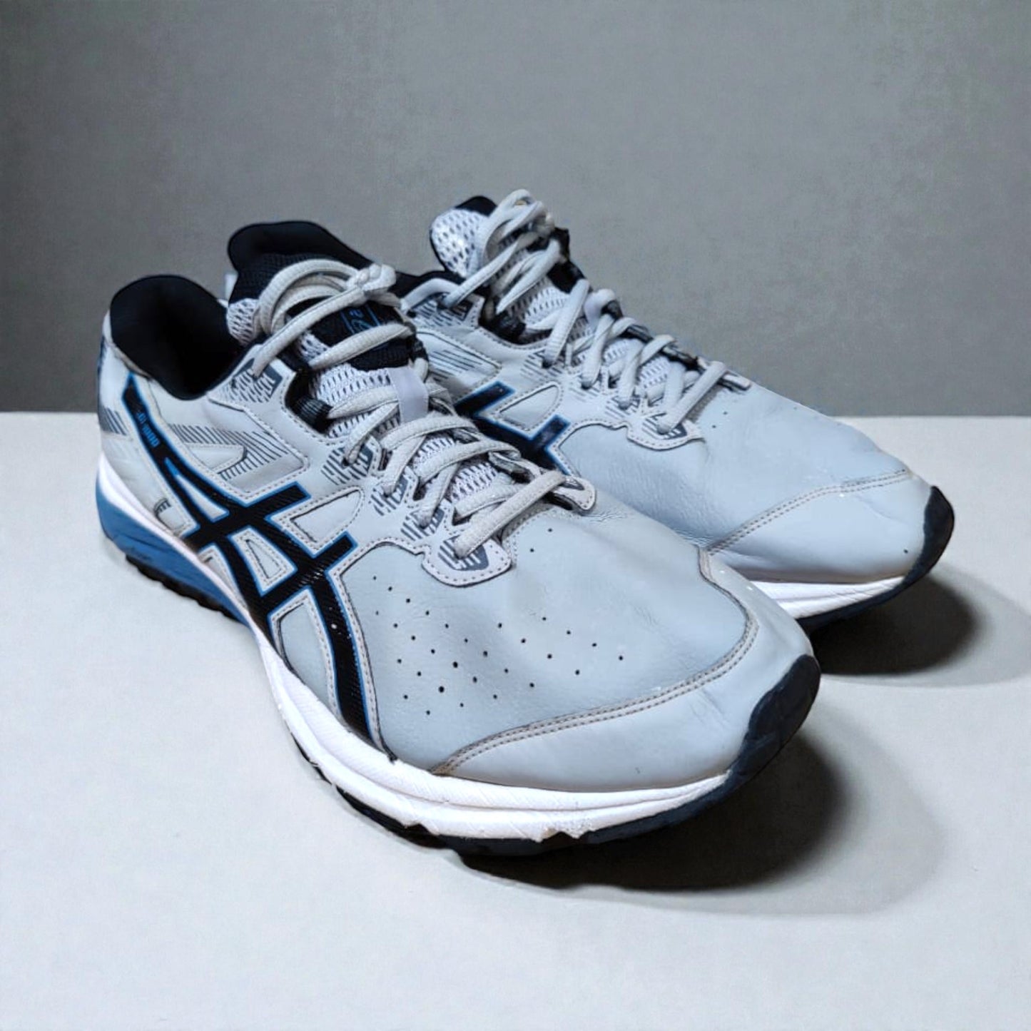 ASICS GT-1000 LE 2 (Size 46.5/Uk 11.5)