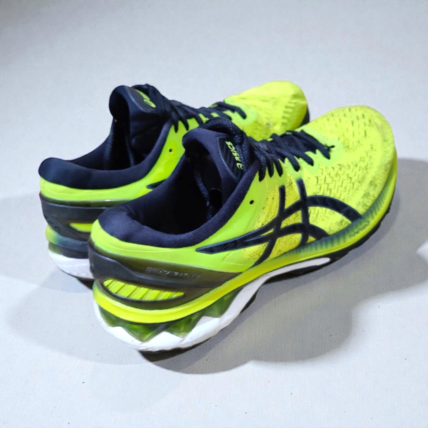 ASICS GEL-KAYANO  27 (Size 41.5/UK 7)