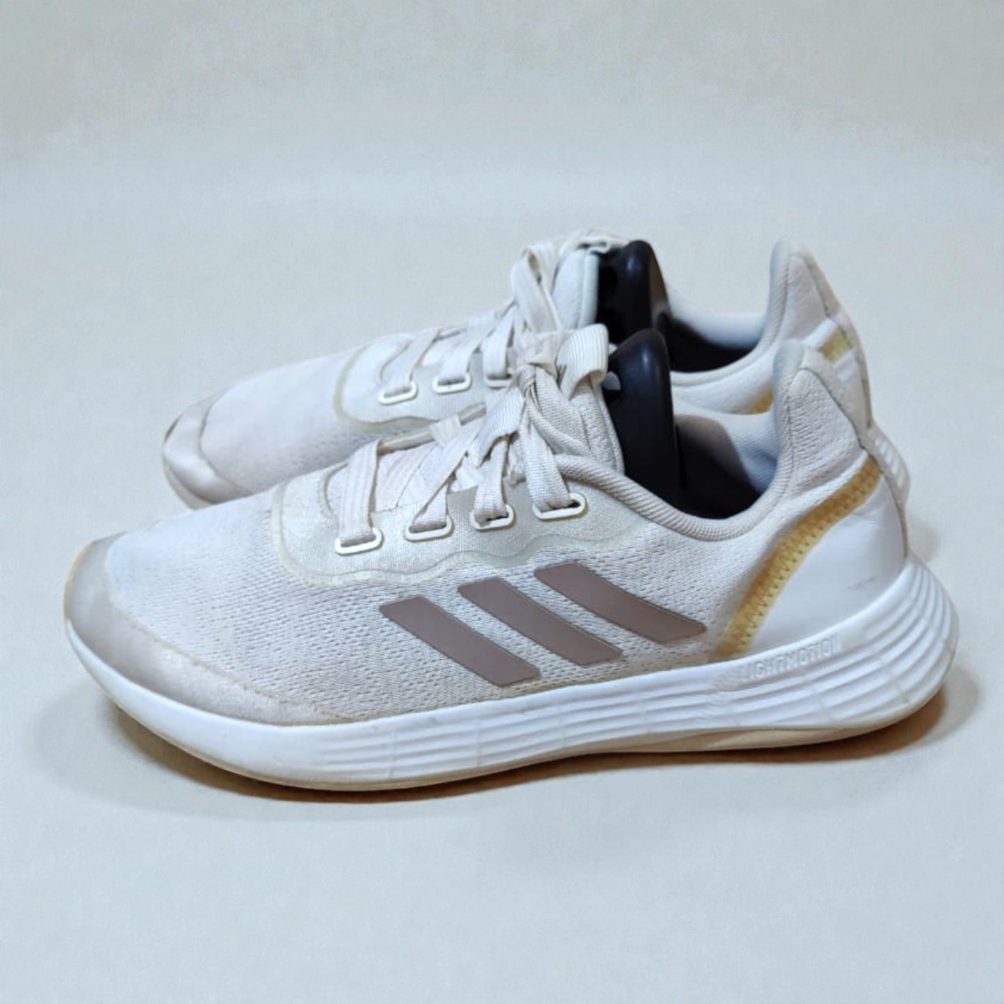 ADIDAS QT RACER SPORT (Size 41/UK 7)