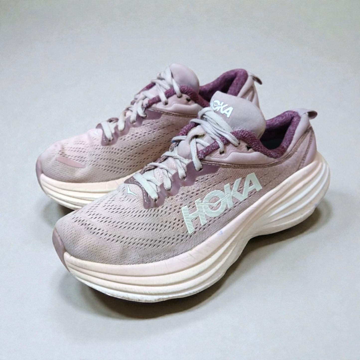 HOKA BONDI 8 (Size 40/UK 6.5)