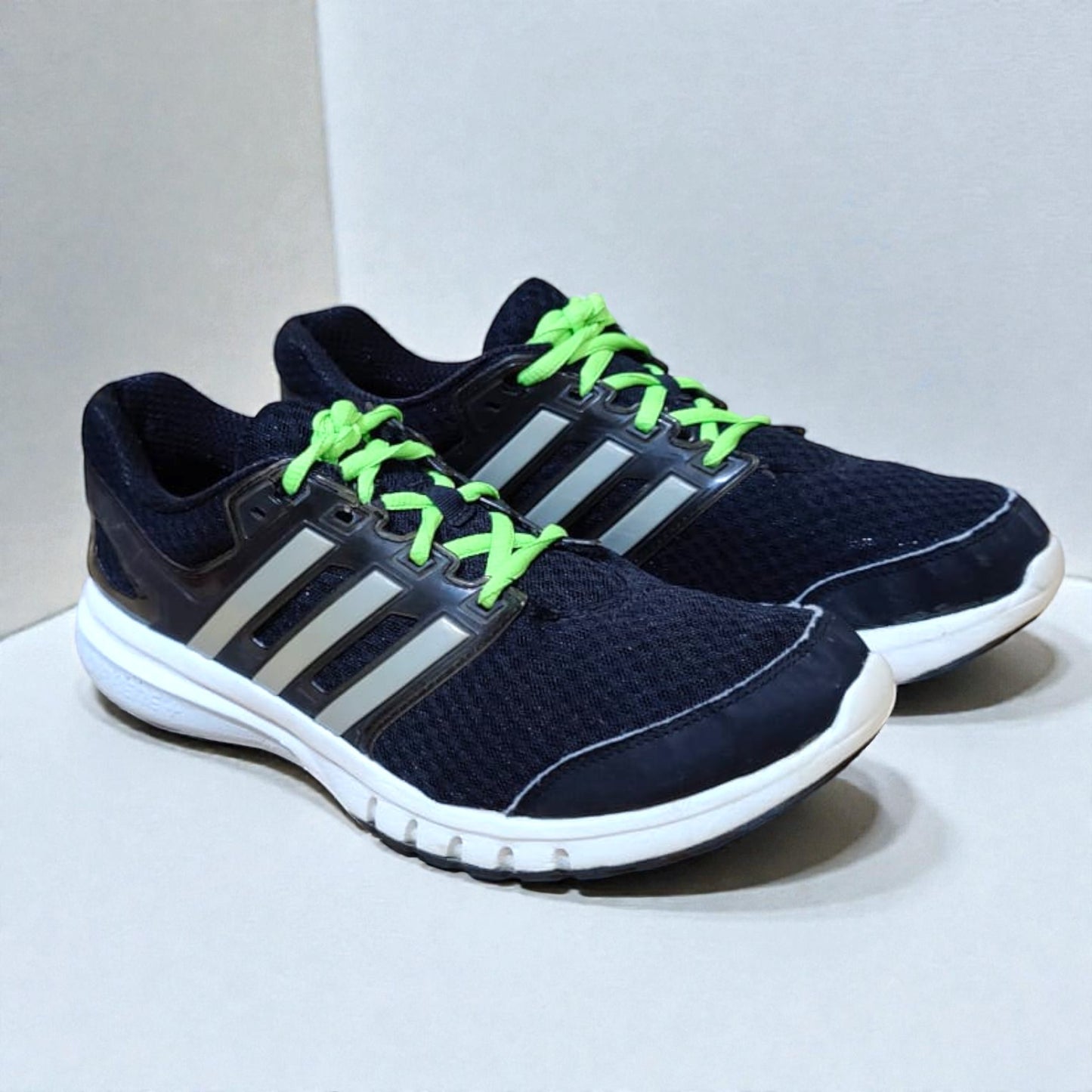 ADIDAS GALAXY ELITE 2 (Size 43.5/UK 9)