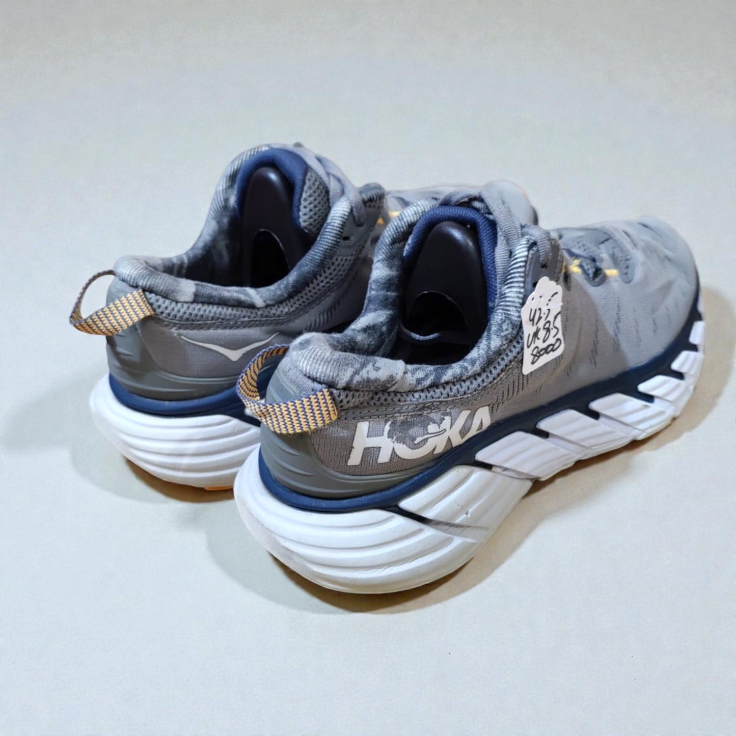 HOKA ONE ONE GAVIOTA 3 (Size 42.5/UK 8.5)