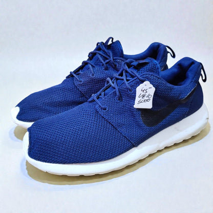 Nike Roshe One (Size 45/UK 10)