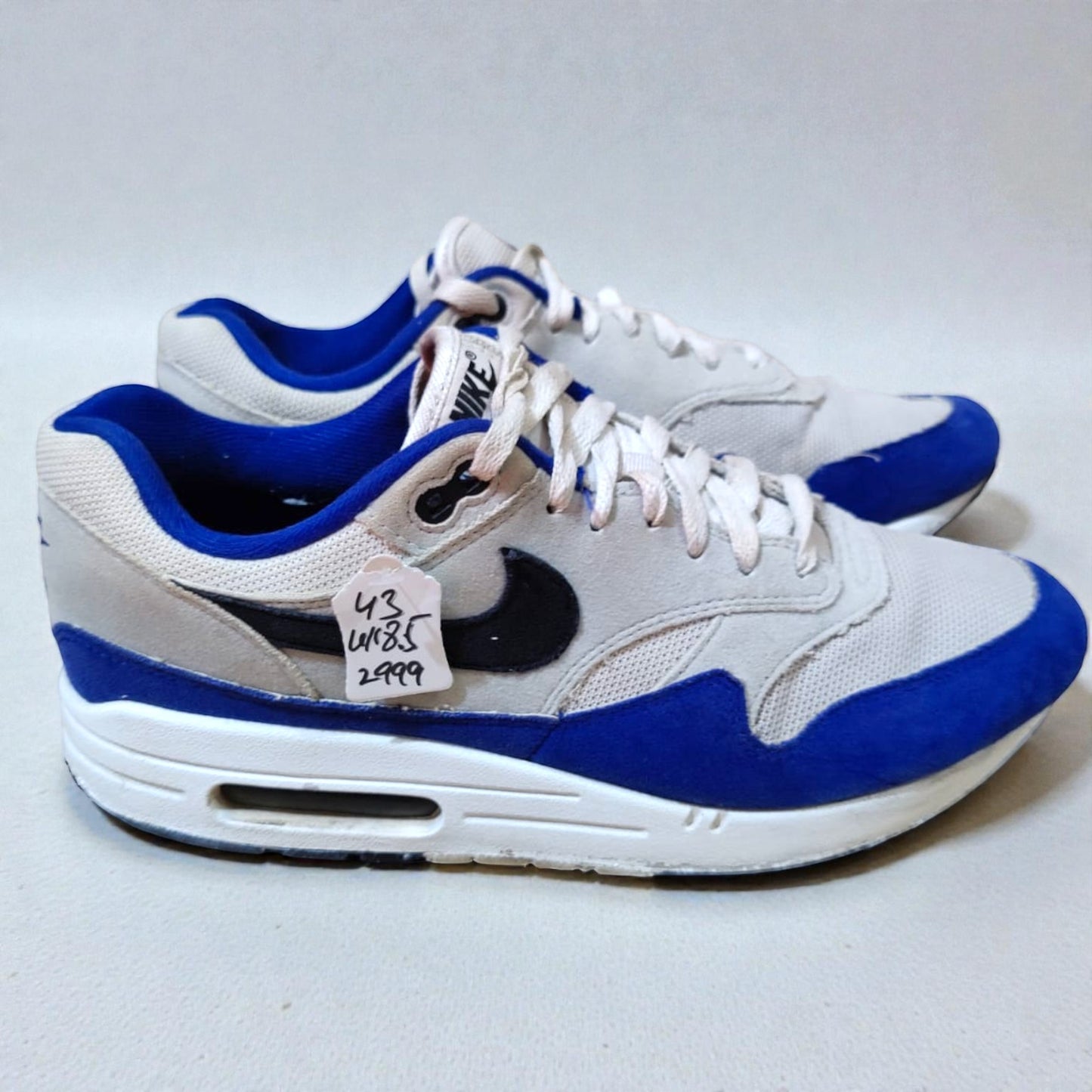 Nike Air Max 1 (Euro 43/UK 8.5)