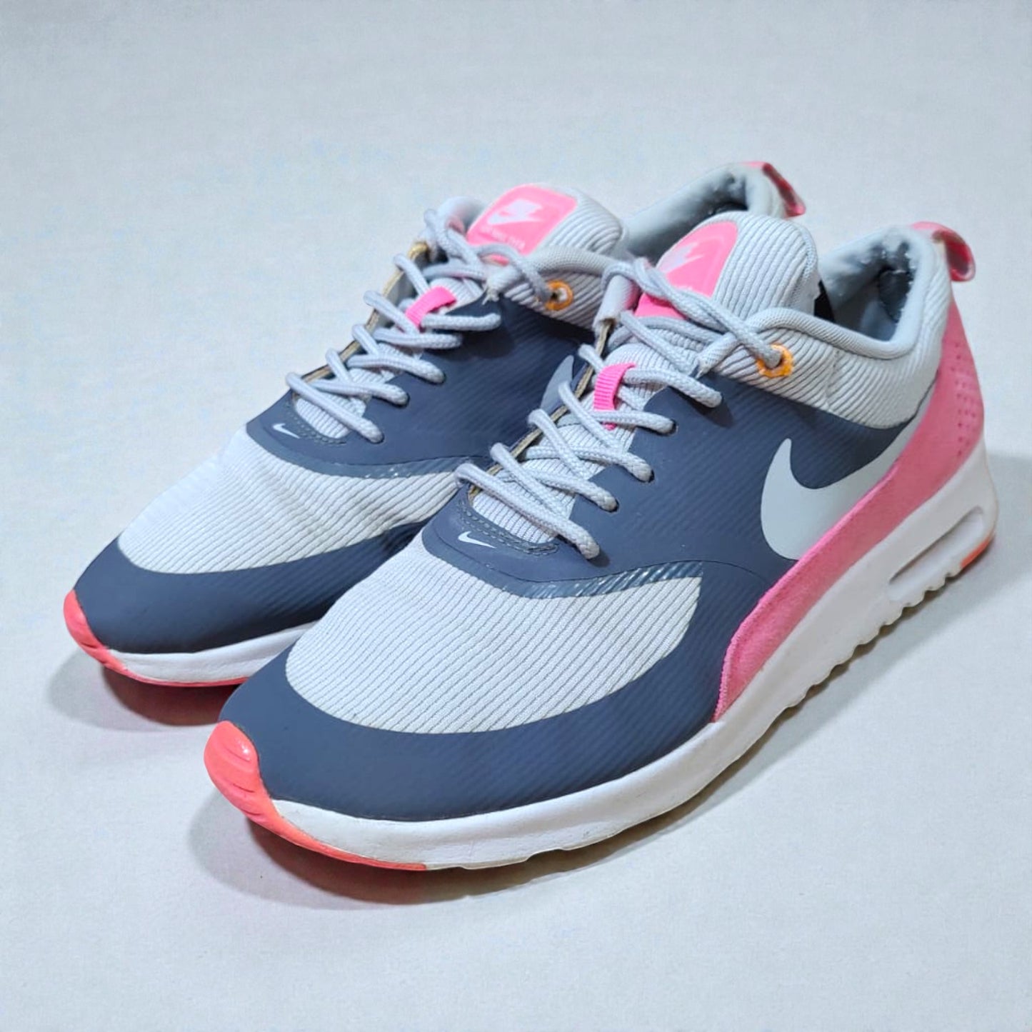 Nike Air Max Thea (Euro 41/UK 7)