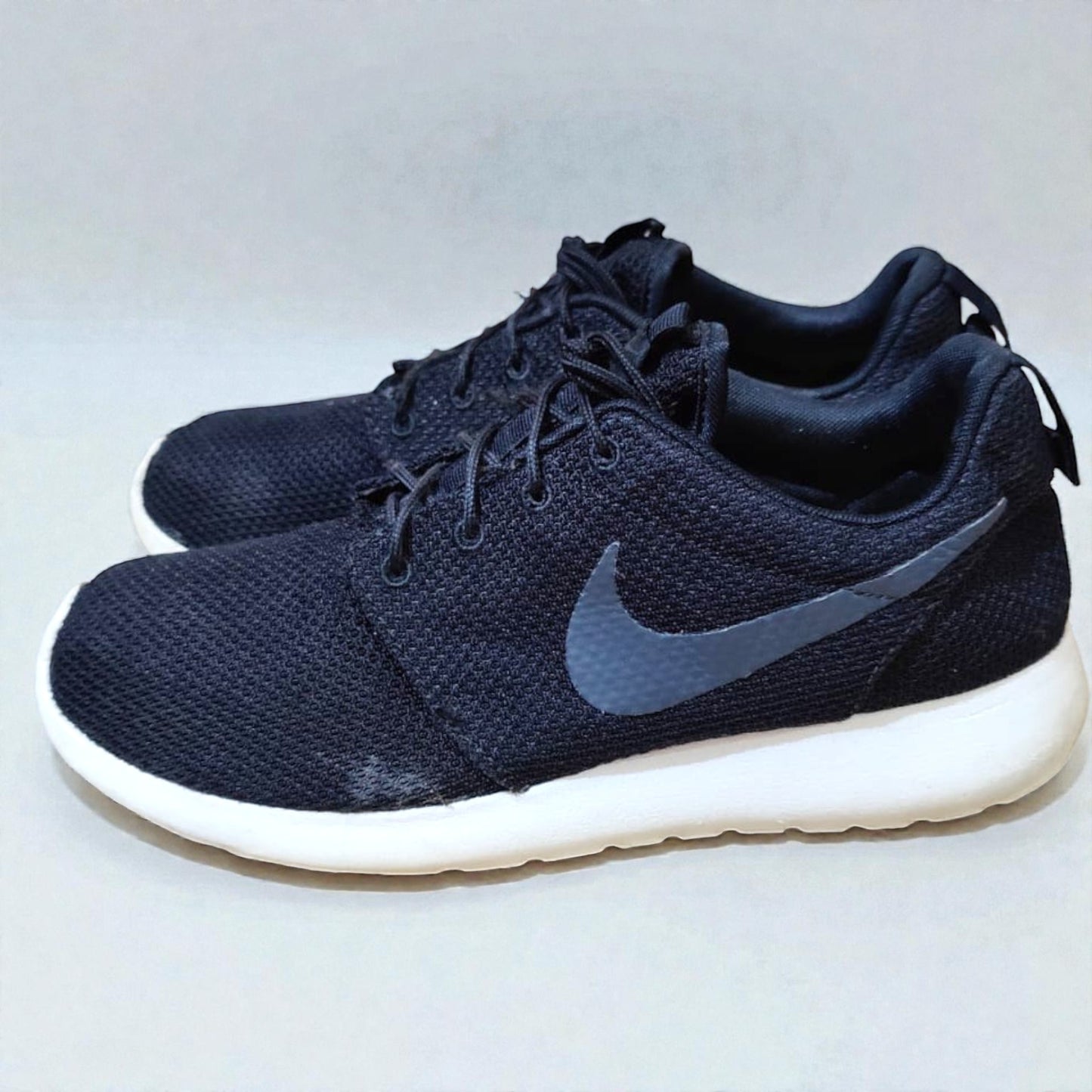 Nike Roshe One (Euro 42.5/UK 8)