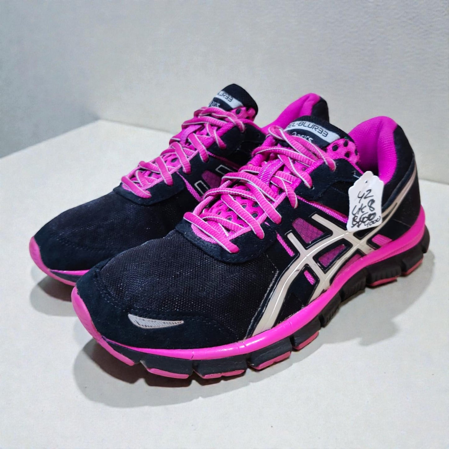 Asics Gel-Blur 33 (Euro 42/UK 8)