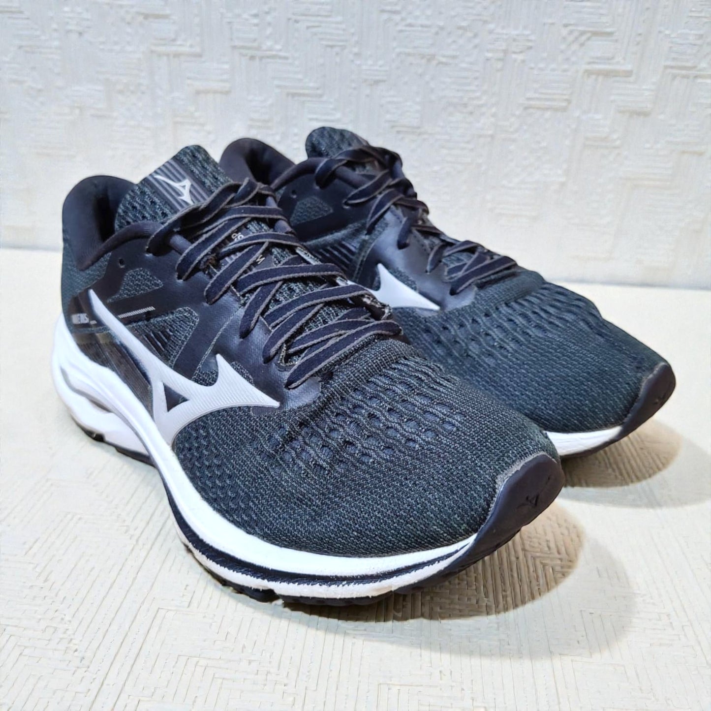 Mizuno Wave Inspire 17 (Euro 40/UK 6.5)