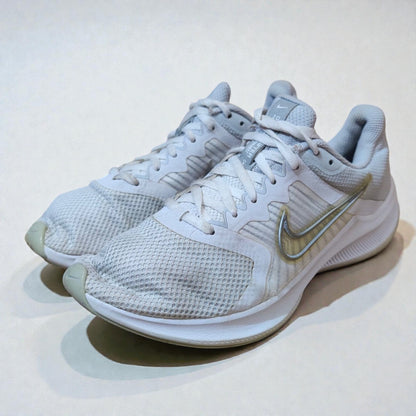 Nike Down Shifter 11 (Euro 40/UK 6)