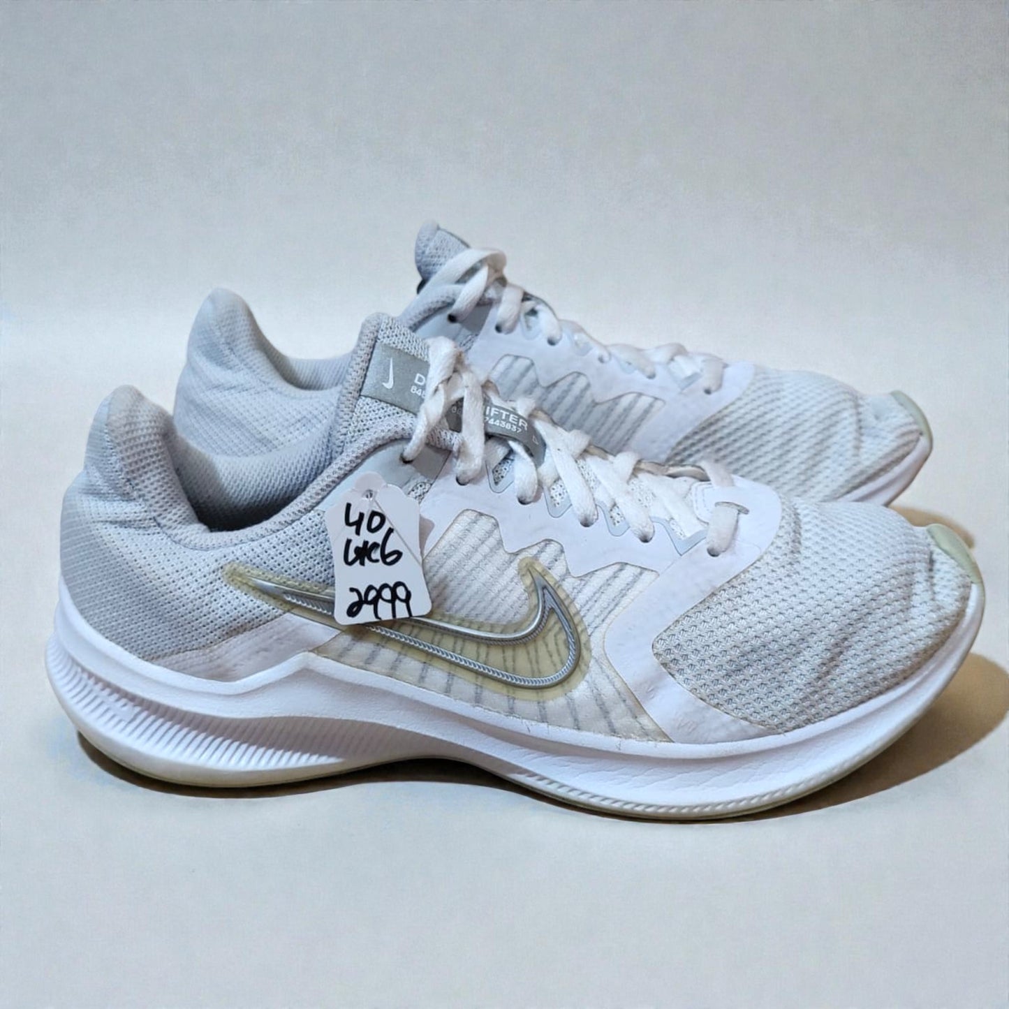Nike Down Shifter 11 (Euro 40/UK 6)