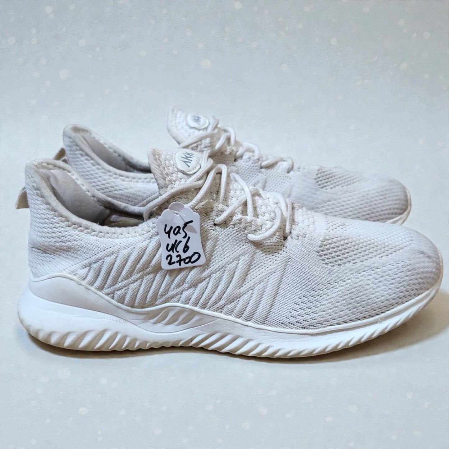 Adidas Light Weight Shoes (Euro 40.5/UK 6)