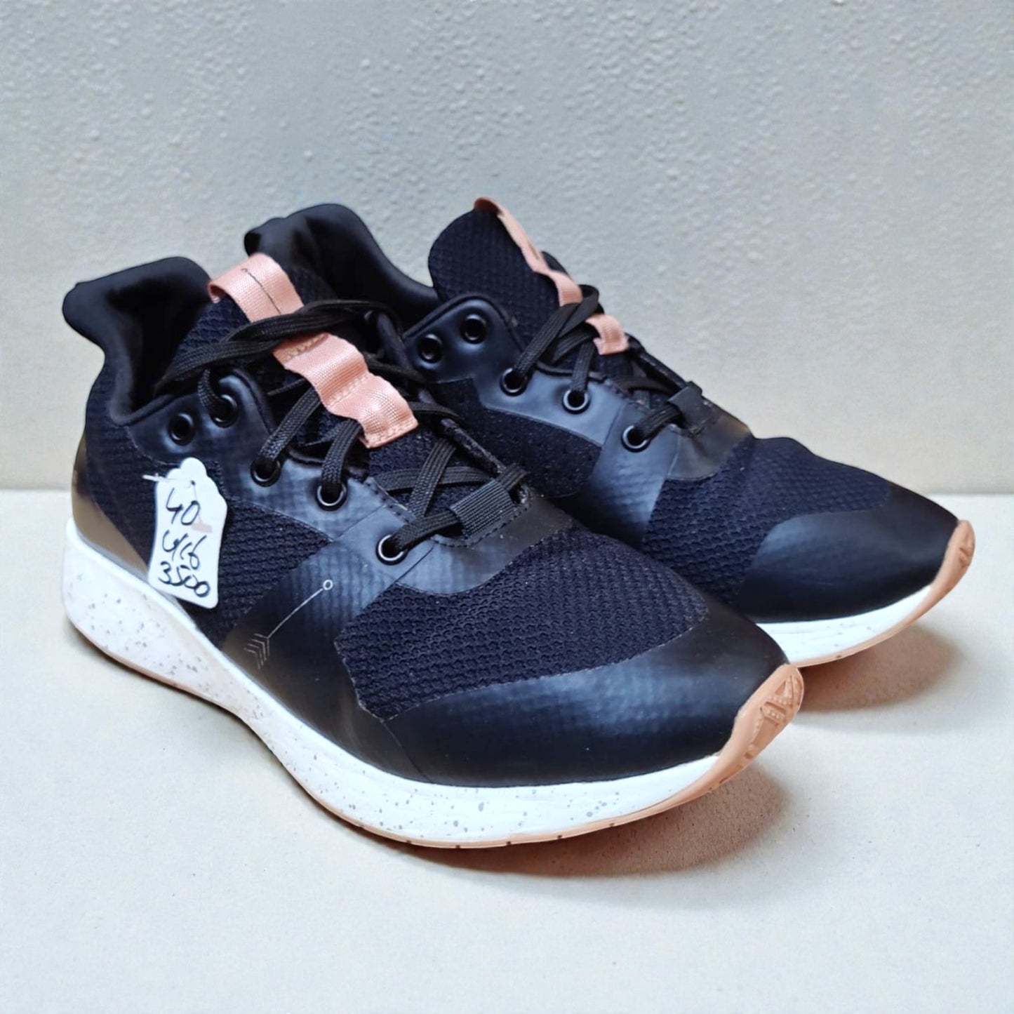 Frankie4 Mae (Euro 40/UK 6)