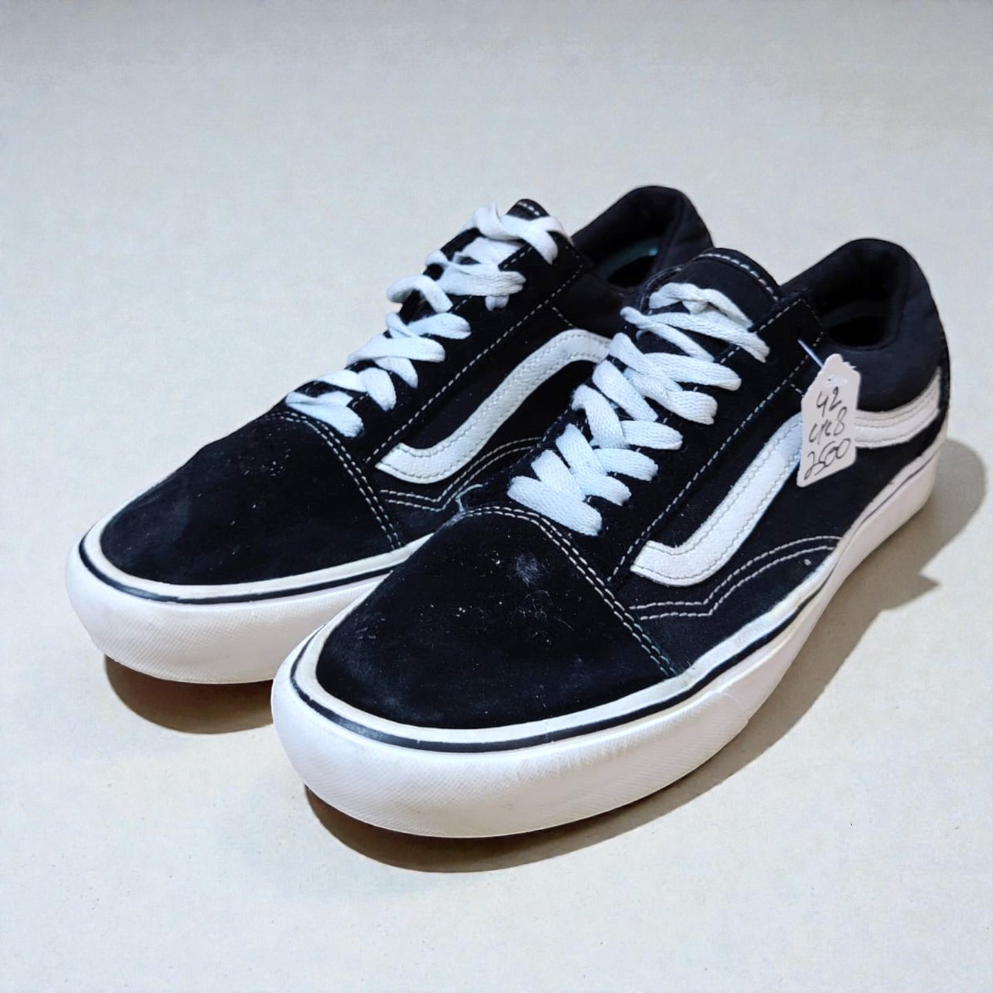 Vans Old Skool Black (Euro 42/UK 8)