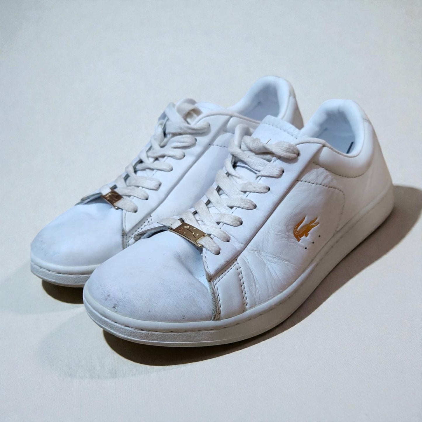 Lacoste Carnaby Sneakers (Euro 38/UK 5)