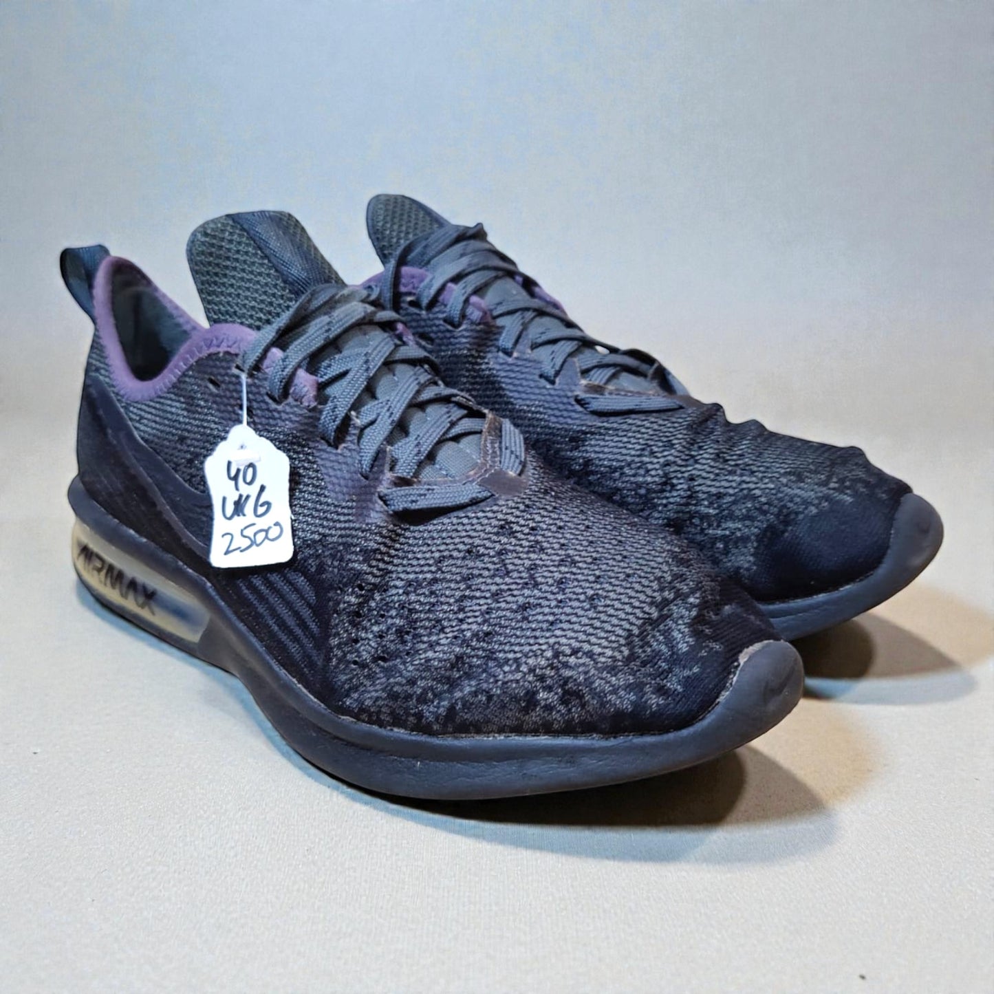 Nike Air Max Sequent 4 (Euro 40/UK 6)