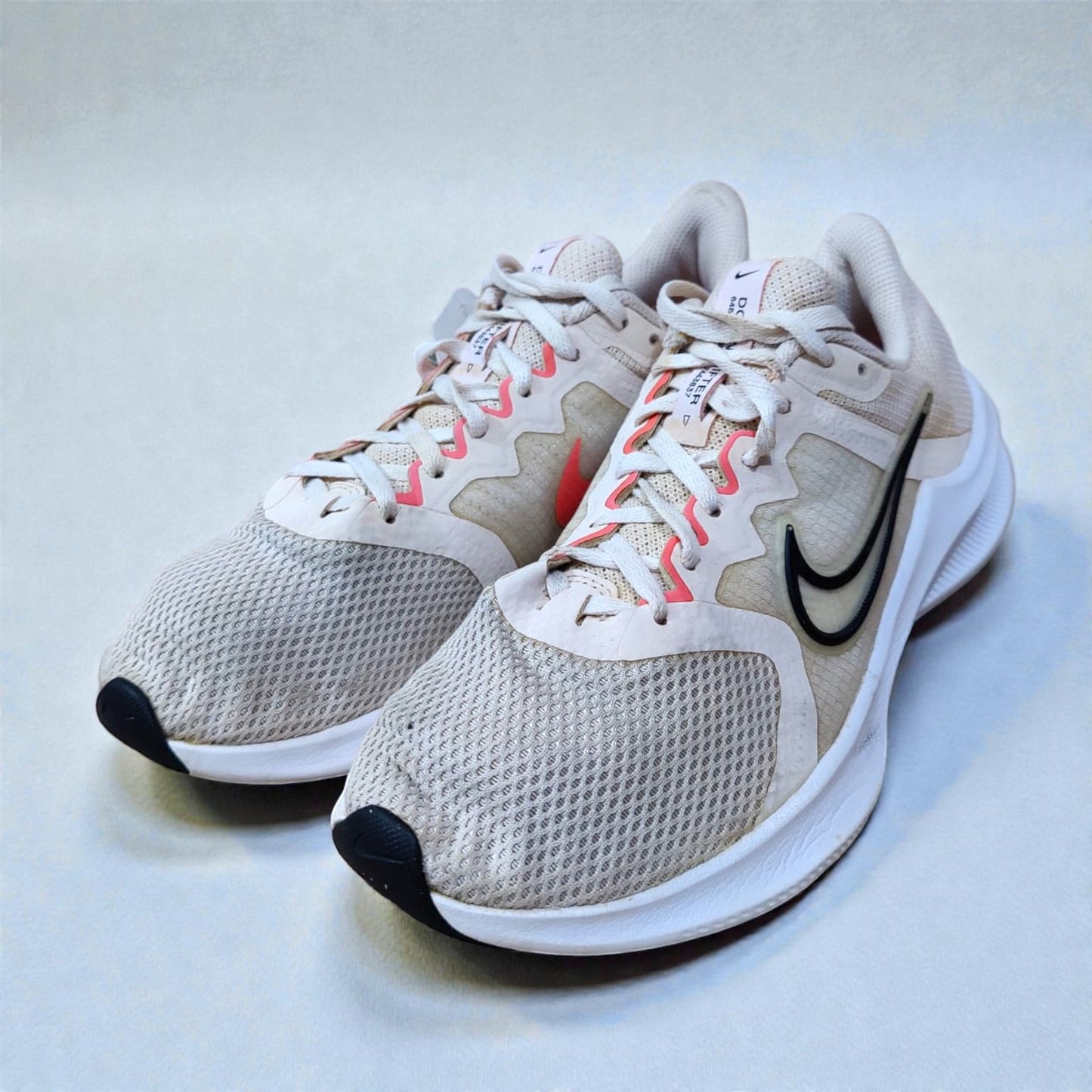 Nike Downshifter 11 (Euro 39/UK 5.5)