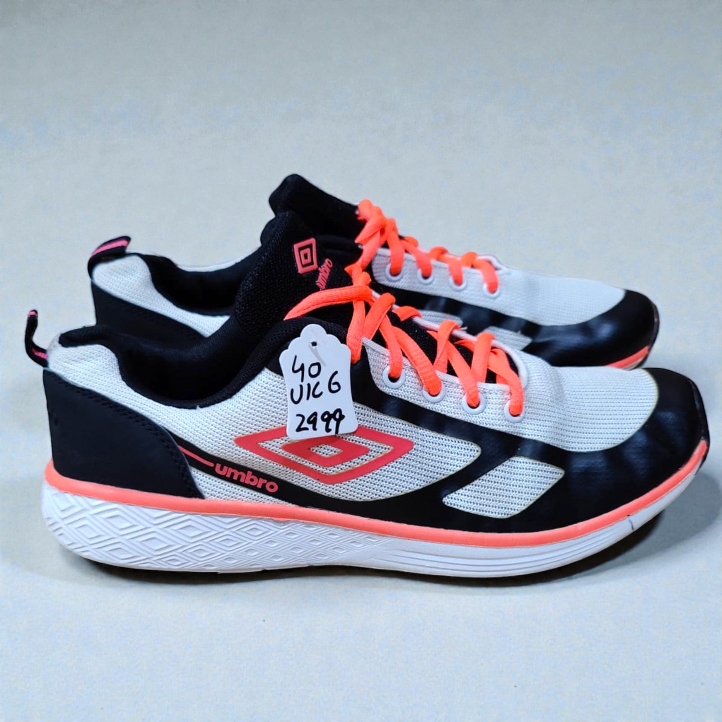 Umbro Pointure (Euro 40/UK 6)