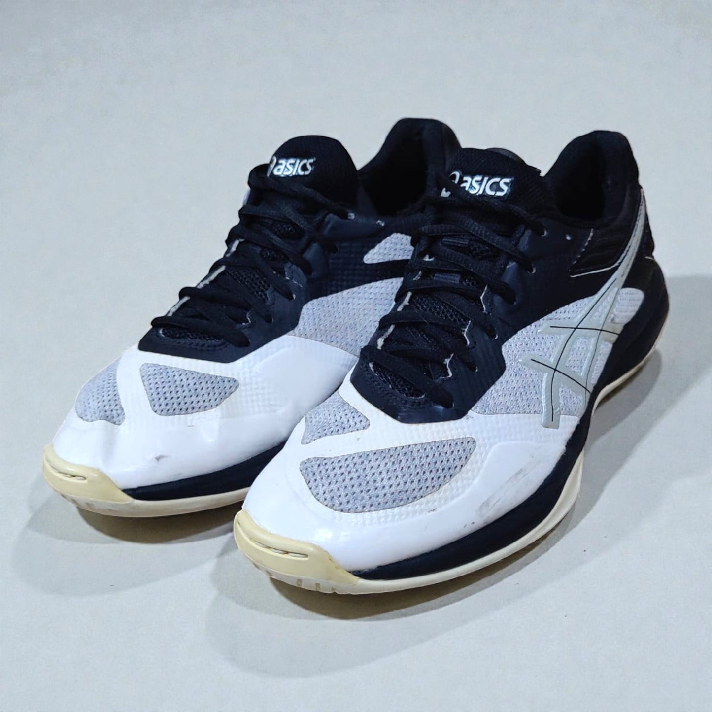 Asics Netburner Ballistc FF (Euro 39.5/UK 6)