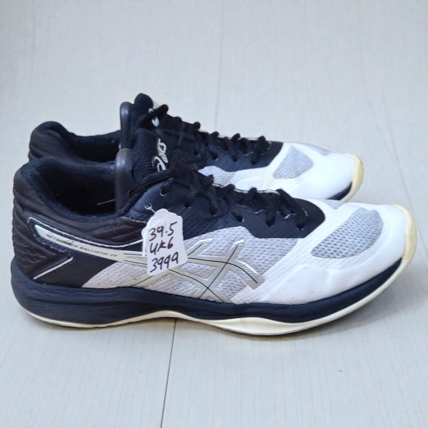 Asics Netburner Ballistc FF (Euro 39.5/UK 6)