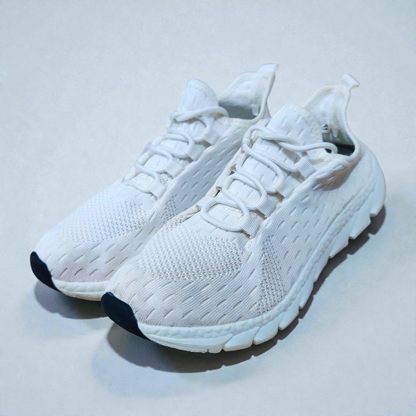 White Mesh Shoes (Euro 41/UK 7)