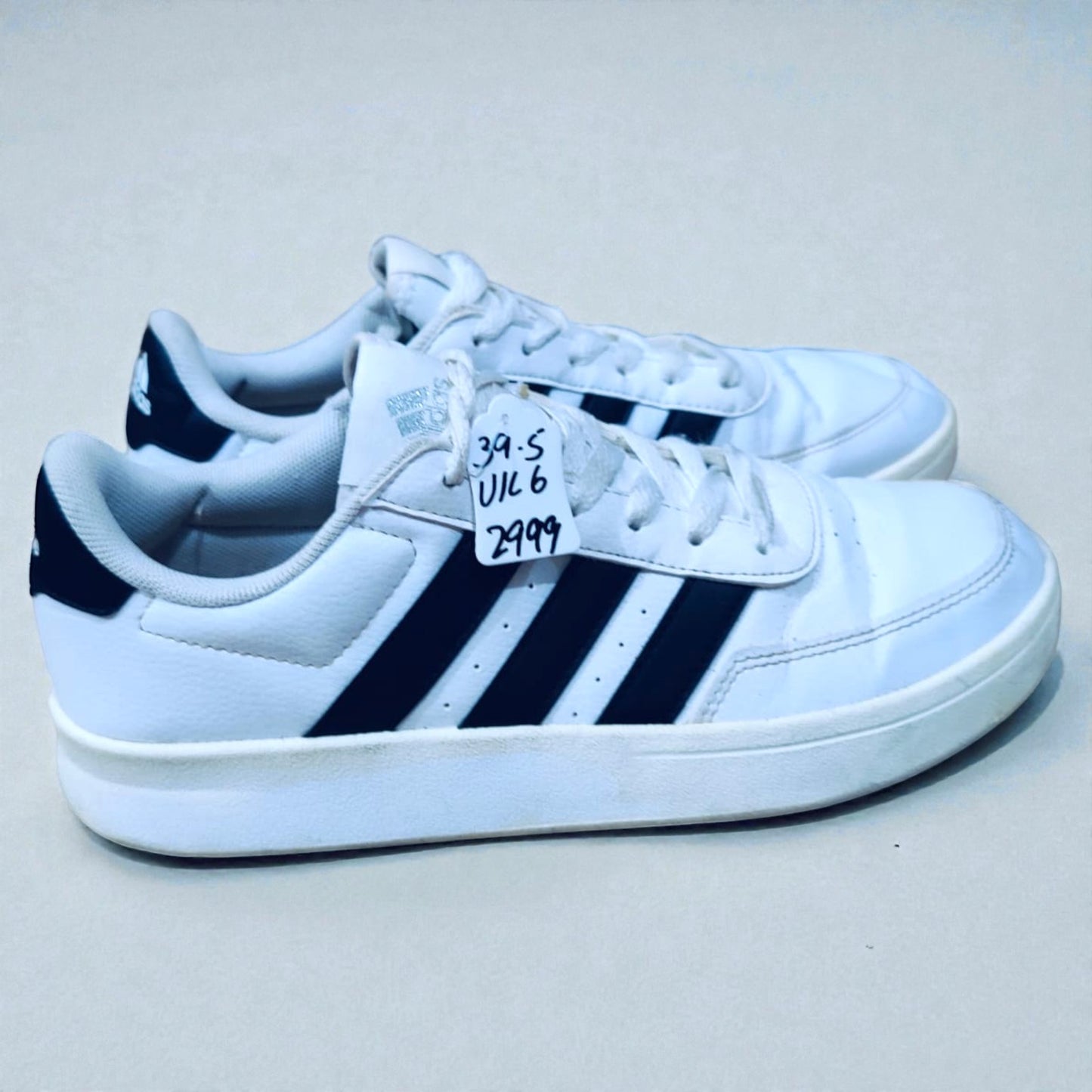 Adidas Breaknet 2.0 (Euro 39.5/UK 6)