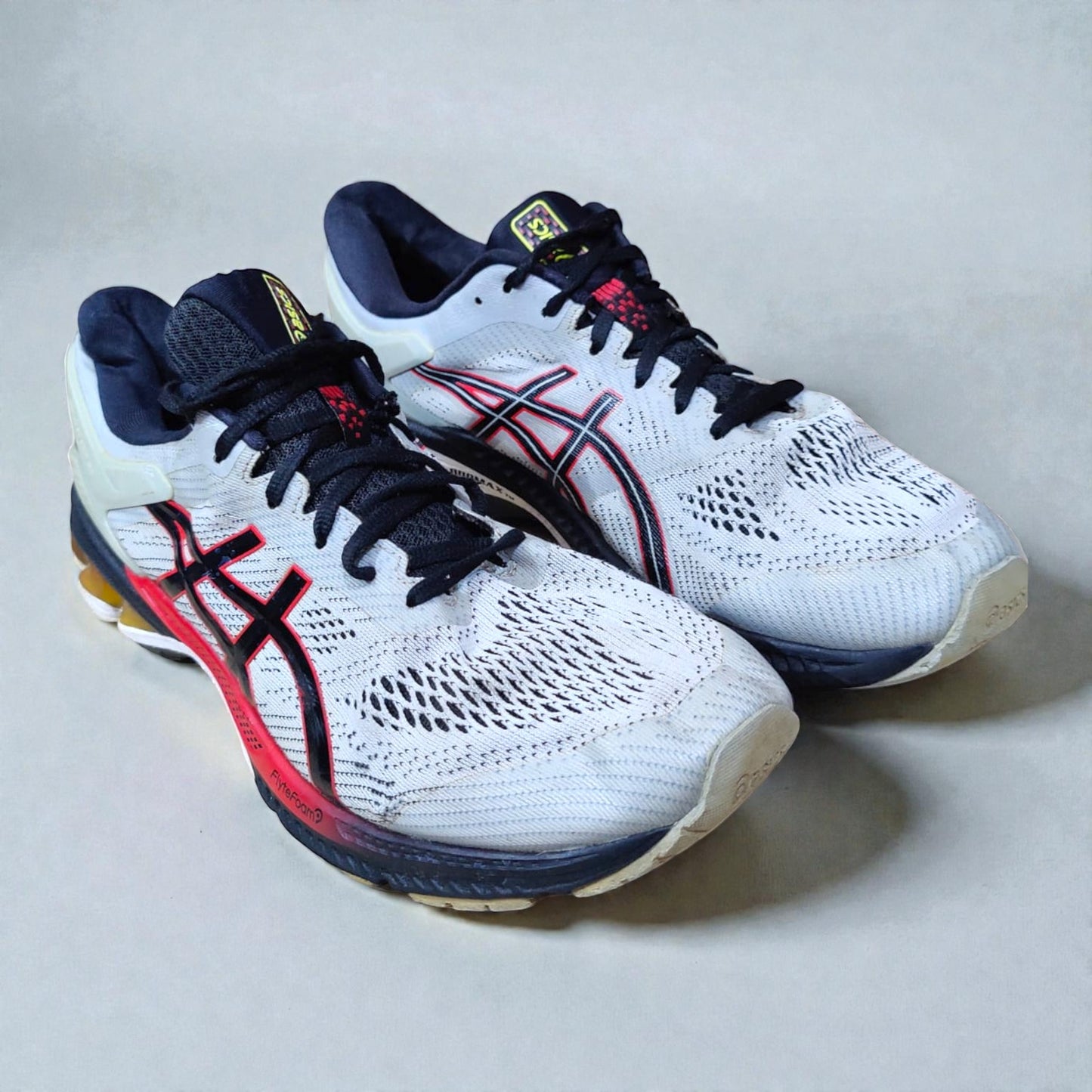 Asics Gel-Kayano 26 (Euro 47/UK 12)