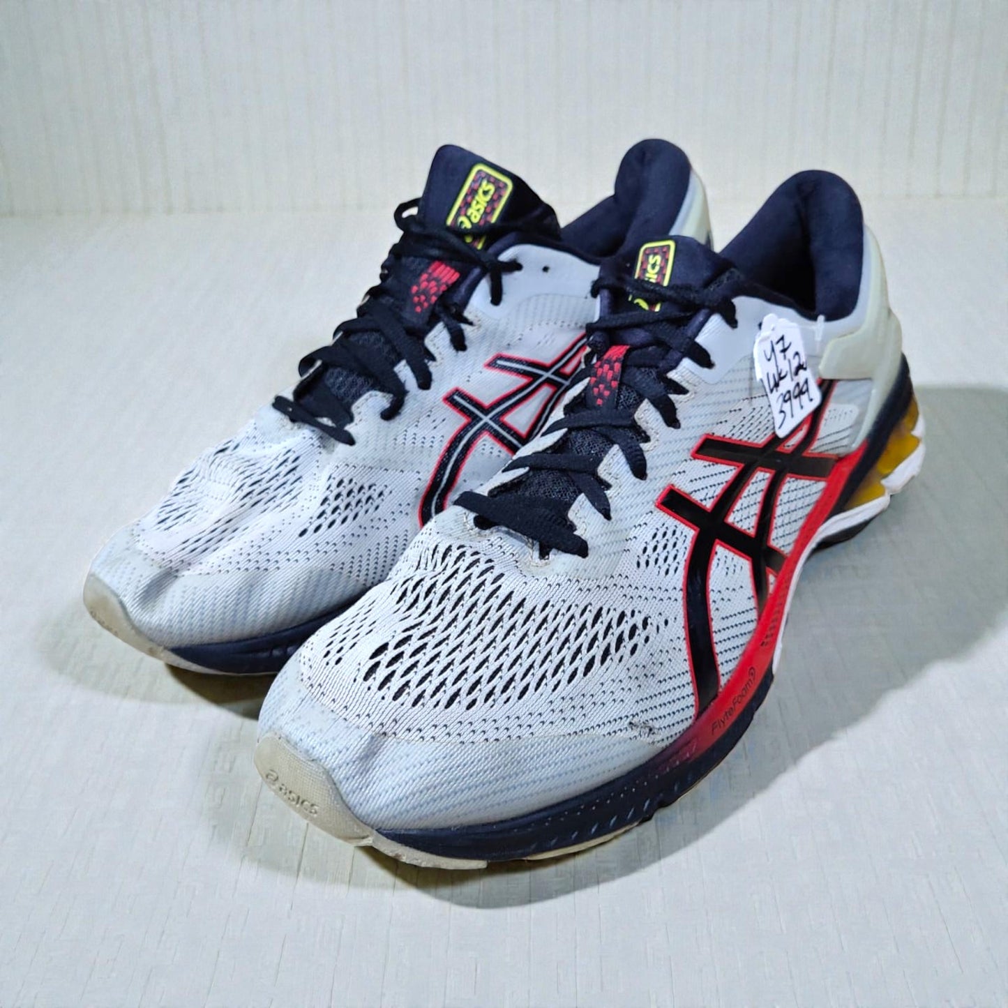 Asics Gel-Kayano 26 (Euro 47/UK 12)