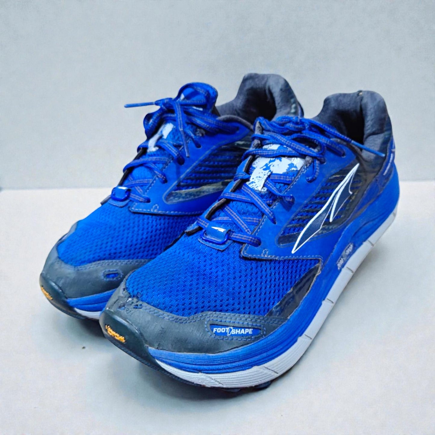 Altra Olympus 2.5 Blue (Euro 42.5/UK 8.5)