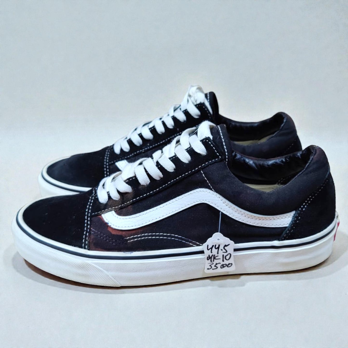 Vans Old Skool (Euro 44.5/UK 10)
