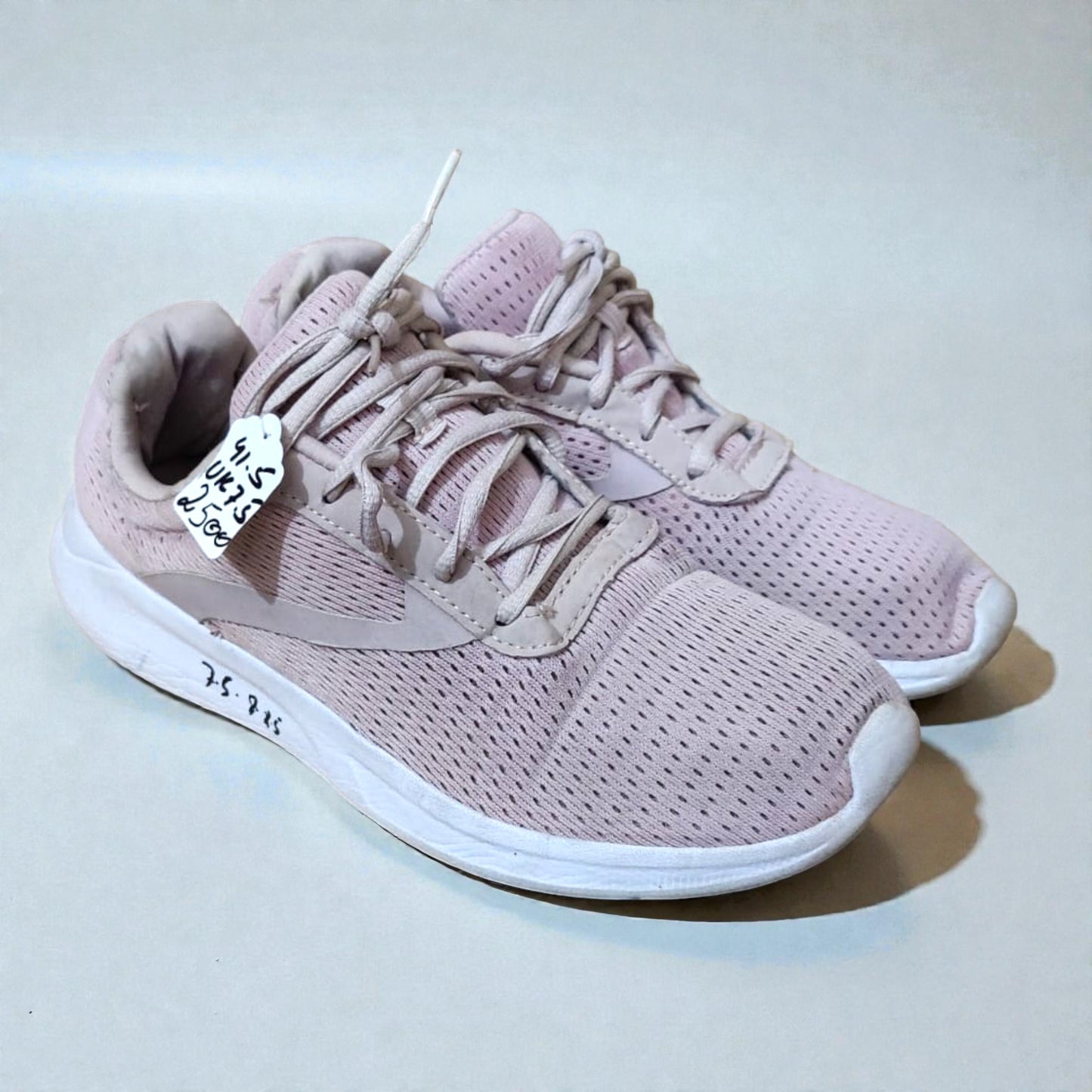 Athletic Lightweight Shoes (Euro 41.5/UK 7.5)