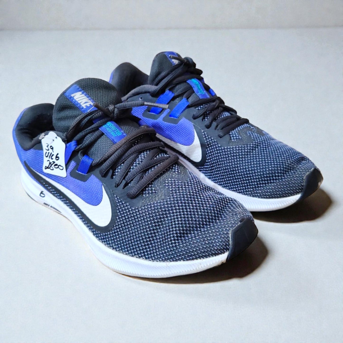 Nike Downshifter 9 (Euro39/UK 6)