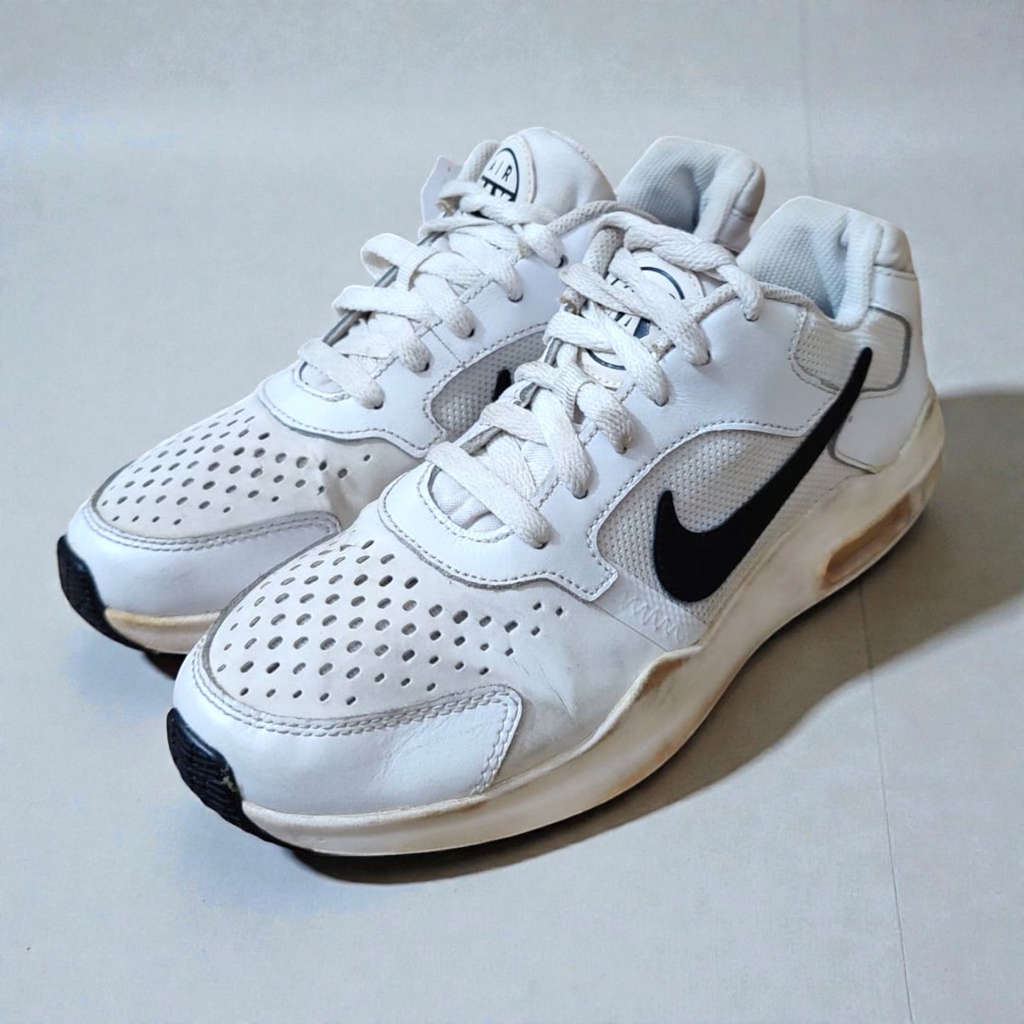 Nike Air Max Guile GS (Euro 38.5/UK 5.5)